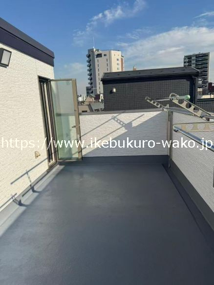 ルーフバルコニー