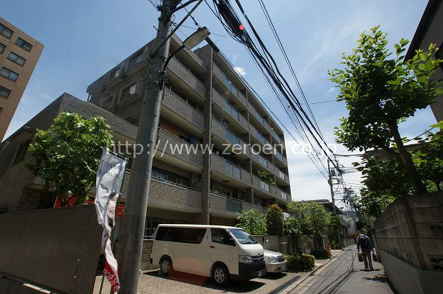 JR山手線 池袋駅 徒歩3分 構造:鉄筋コンクリート造専有面積:52.9平米 ( 16坪 )
